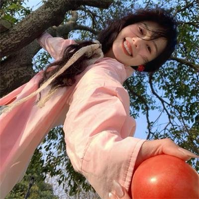 明月入卿怀